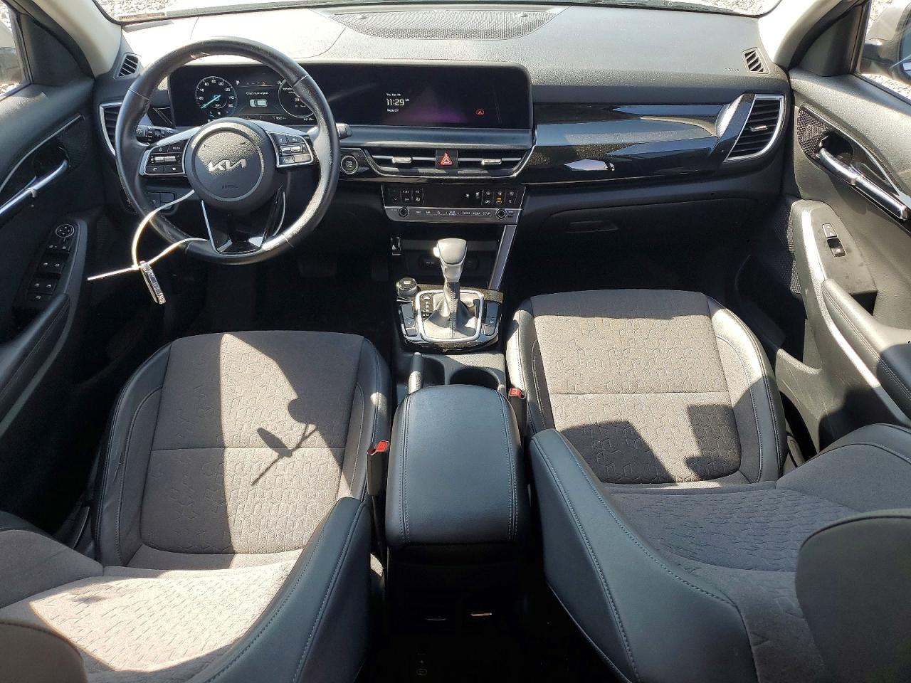 2024 KIA SELTOS S, X-Line