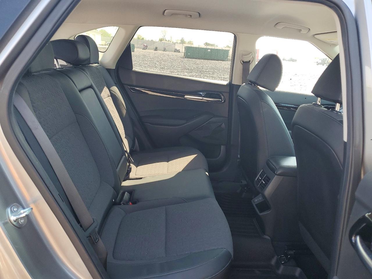 2024 KIA SELTOS S, X-Line