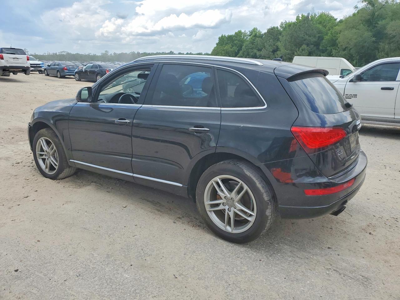 2017 AUDI Q5 quattro Premium Plus