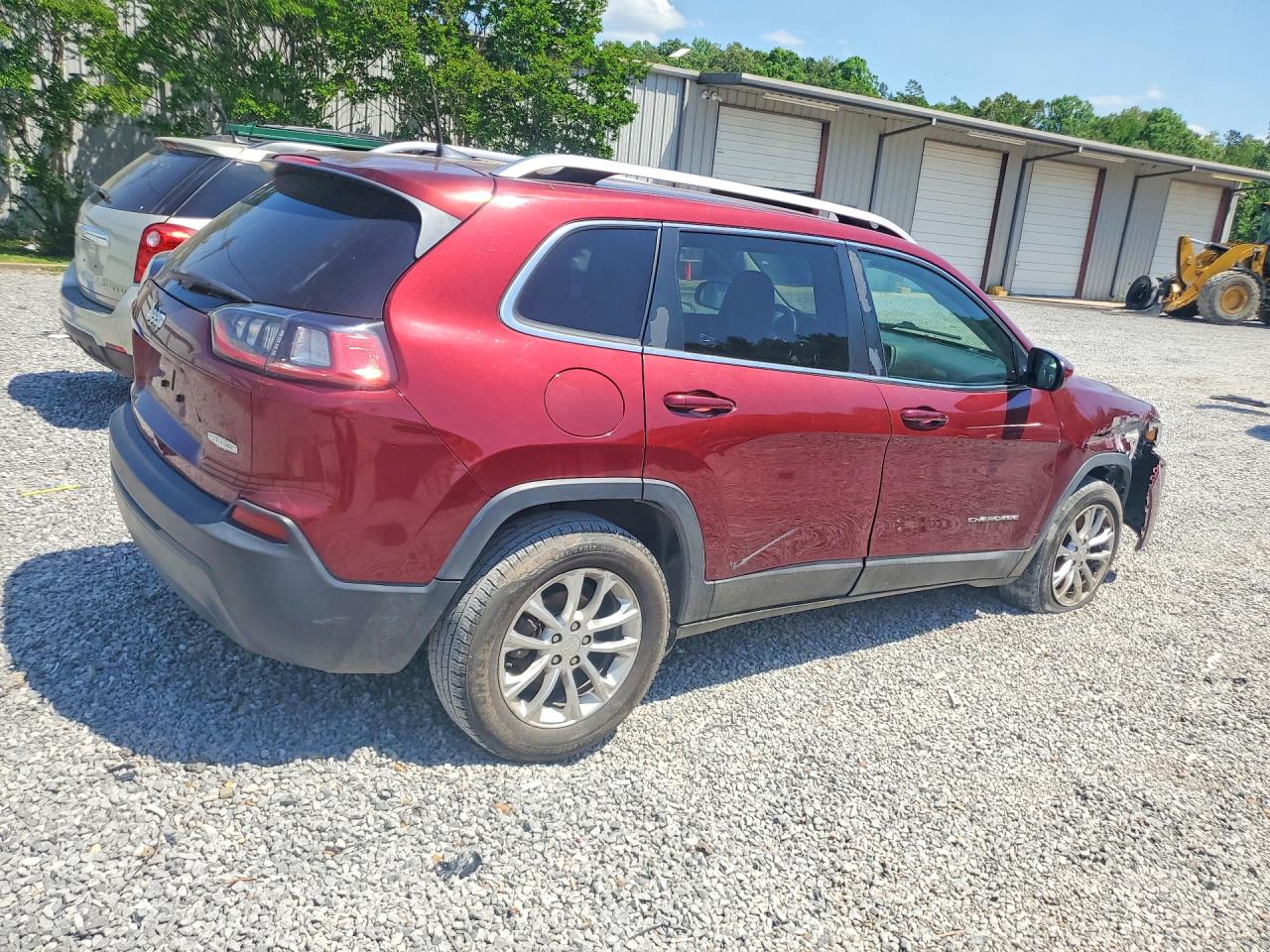 2019 JEEP CHEROKEE LATITUDE FWD