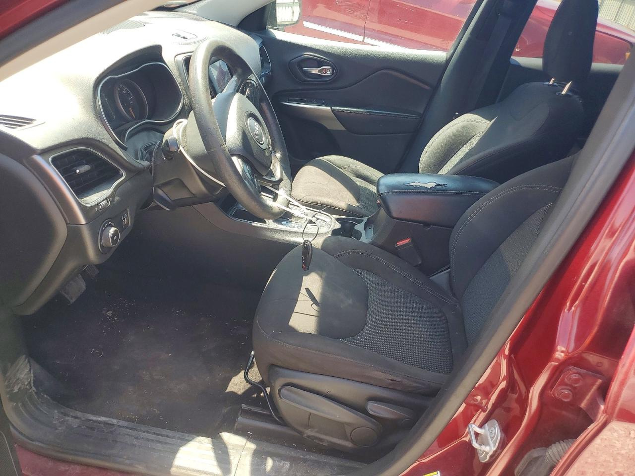 2019 JEEP CHEROKEE LATITUDE FWD