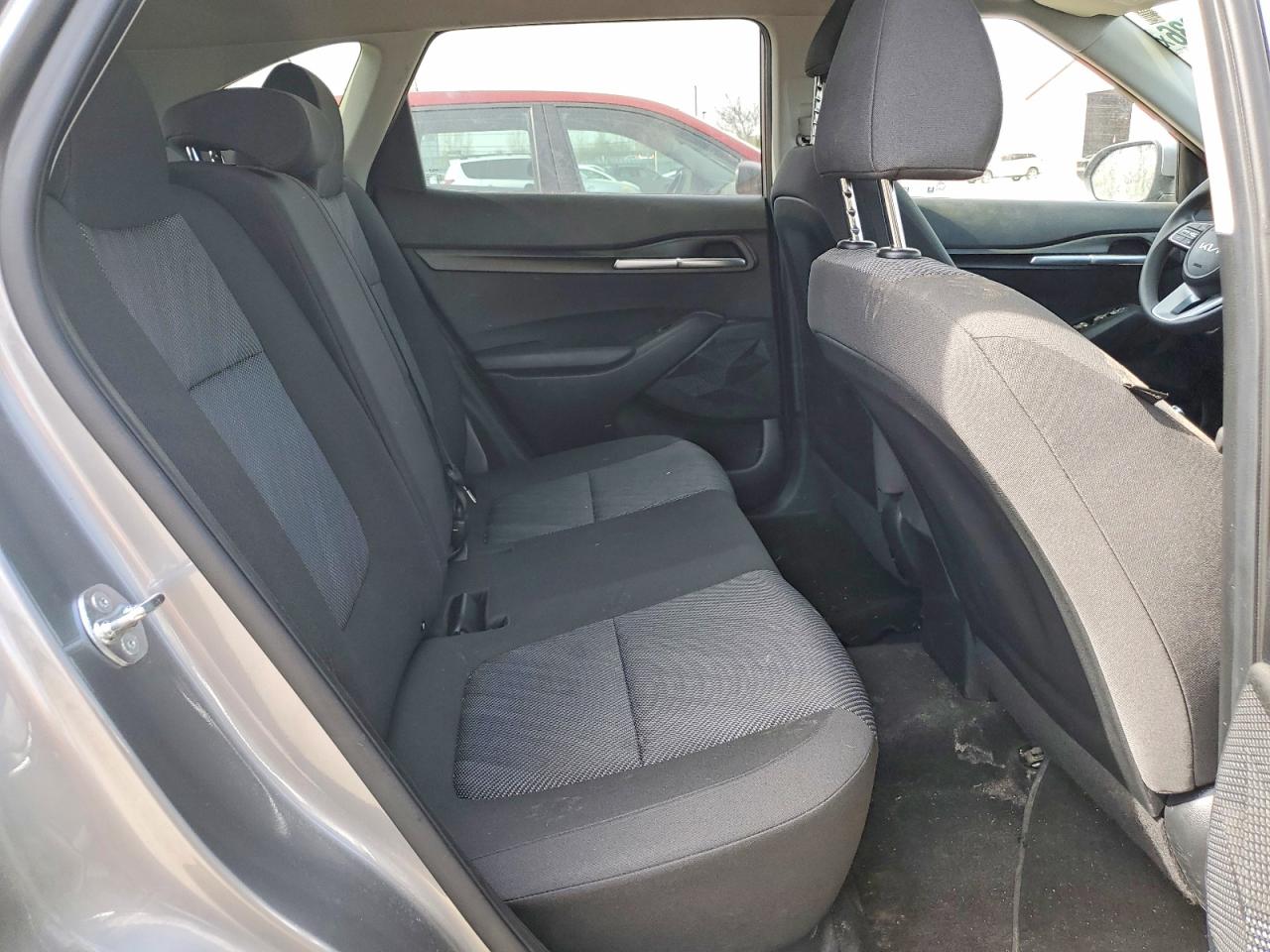2025 KIA SELTOS LX