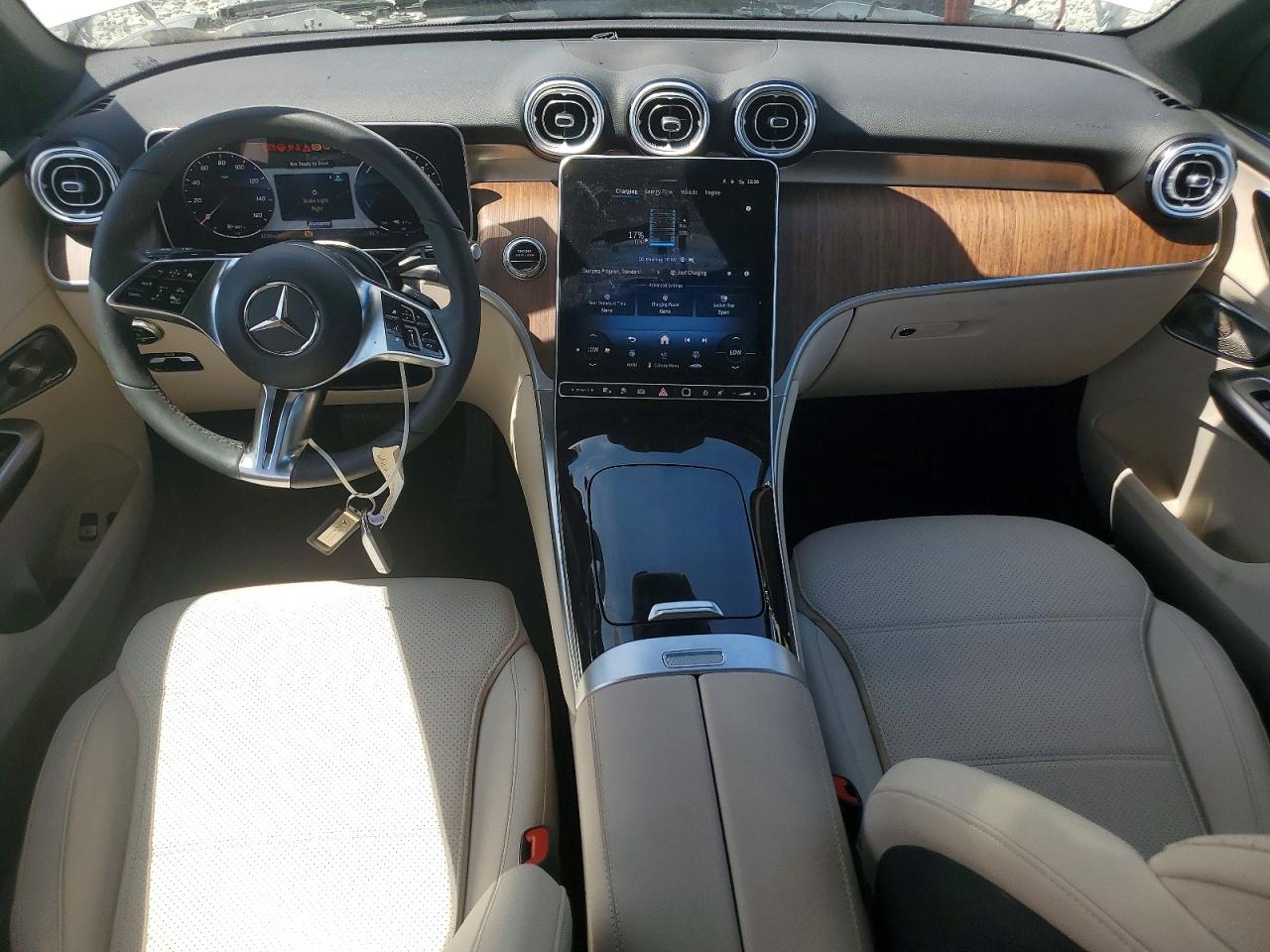 2025 MERCEDES-BENZ GLC GLC350e 4MATIC