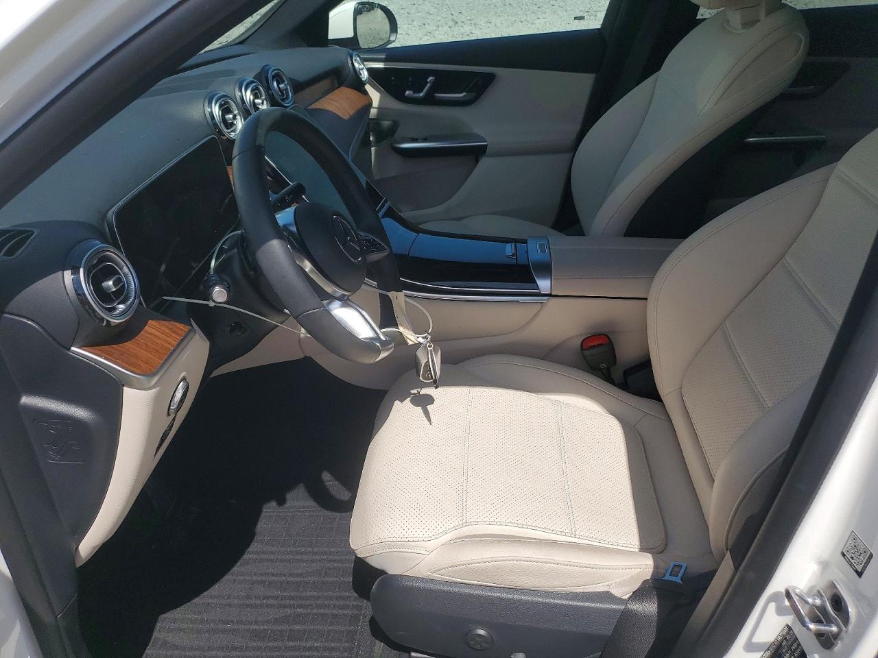 2025 MERCEDES-BENZ GLC GLC350e 4MATIC