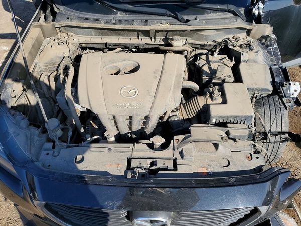 2016 MAZDA CX-3 — Engine bay