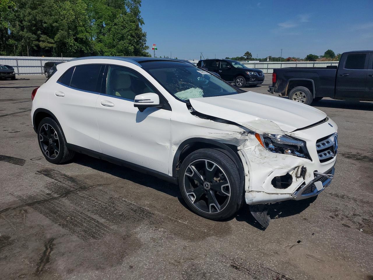 2019 MERCEDES-BENZ GLA GLA250