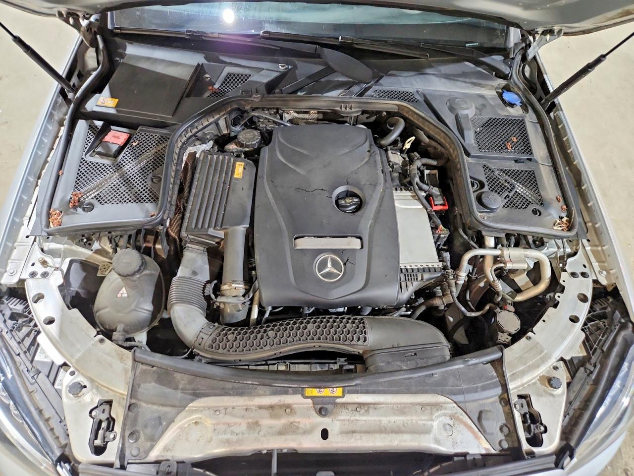 2015 MERCEDES-BENZ C 4-MATIC