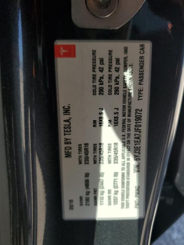 2018 TESLA MODEL 3