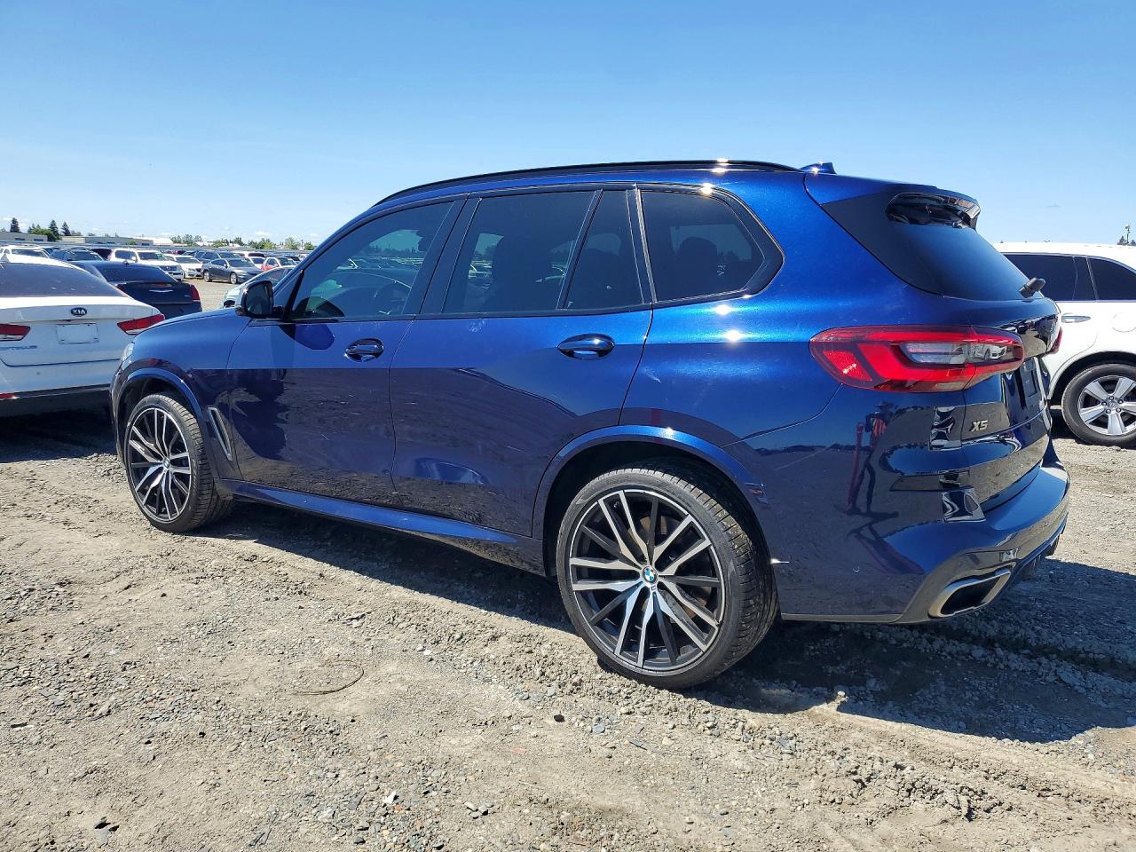 2022 BMW X5 M50i