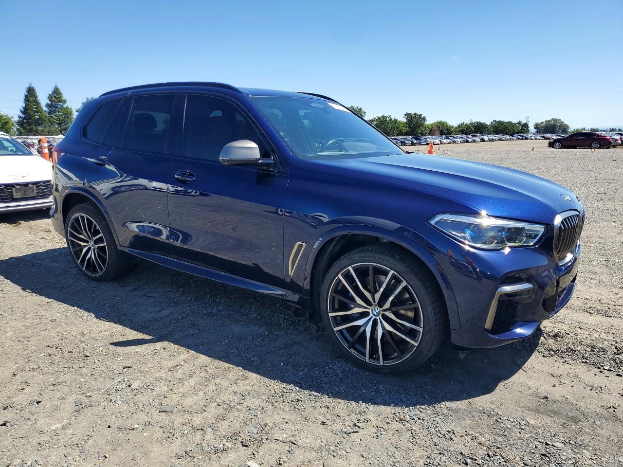 2022 BMW X5 M50i
