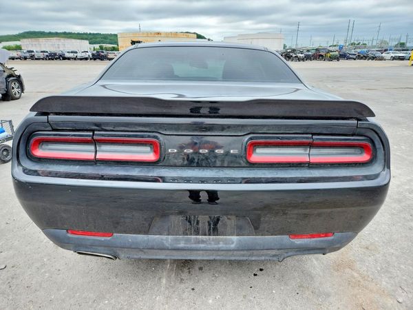 2016 DODGE CHALLENGER