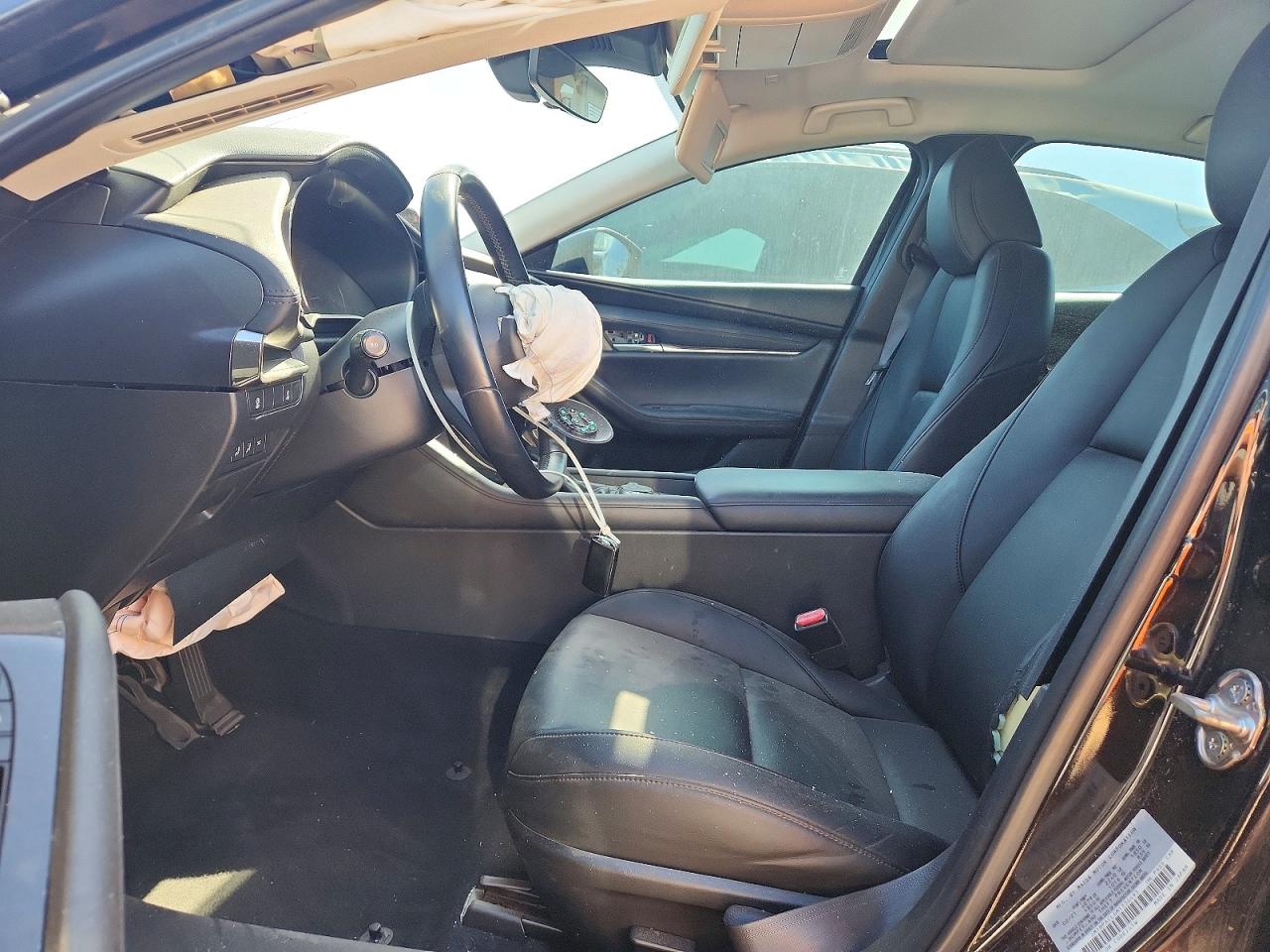 2021 MAZDA 3