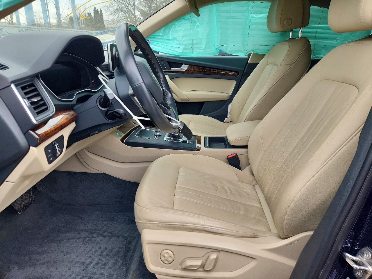 2018 AUDI Q5 quattro Premium Plus