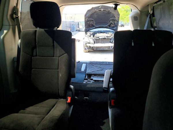 2013 DODGE GRAND CARAVAN