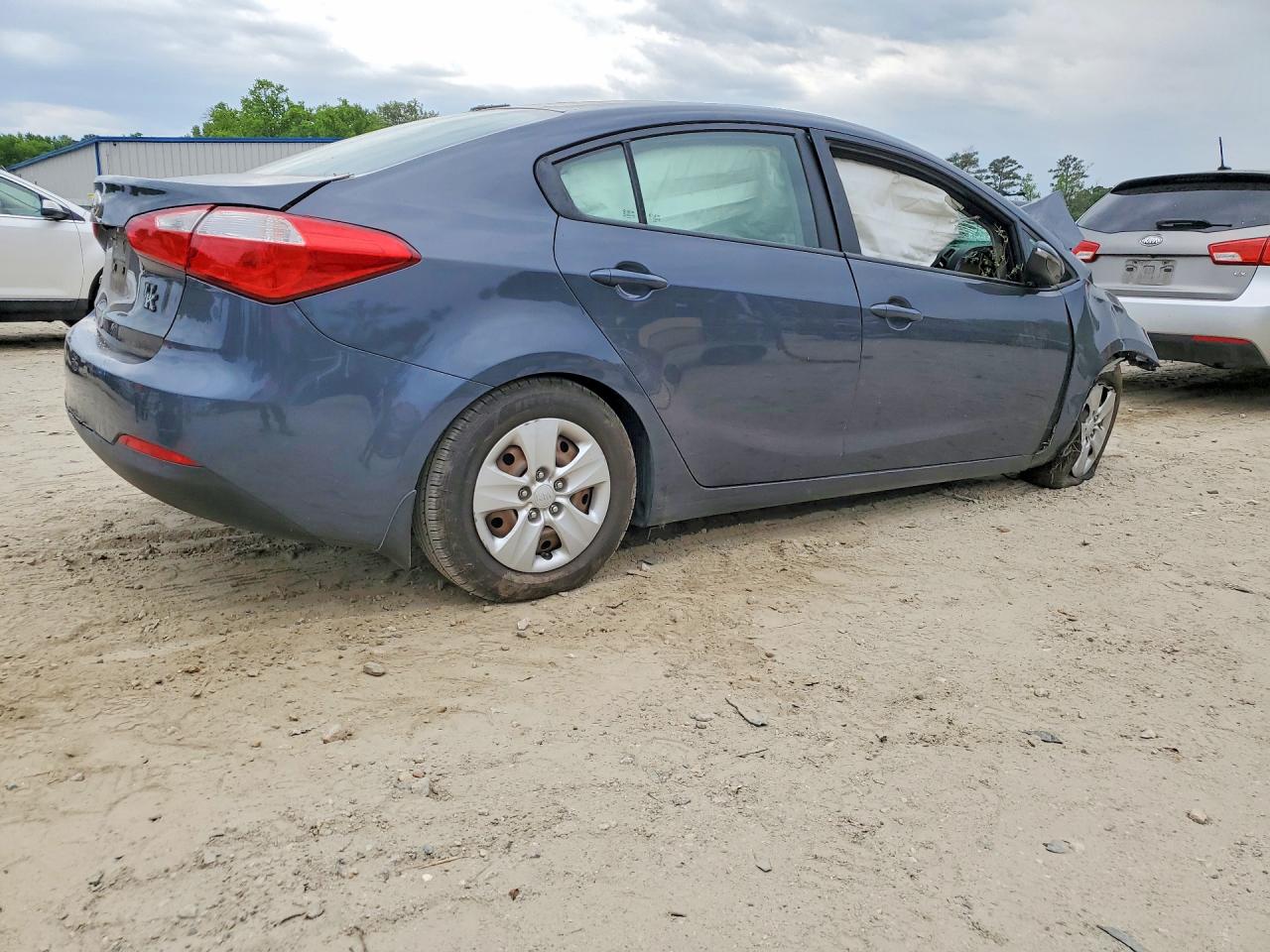 2016 KIA FORTE
