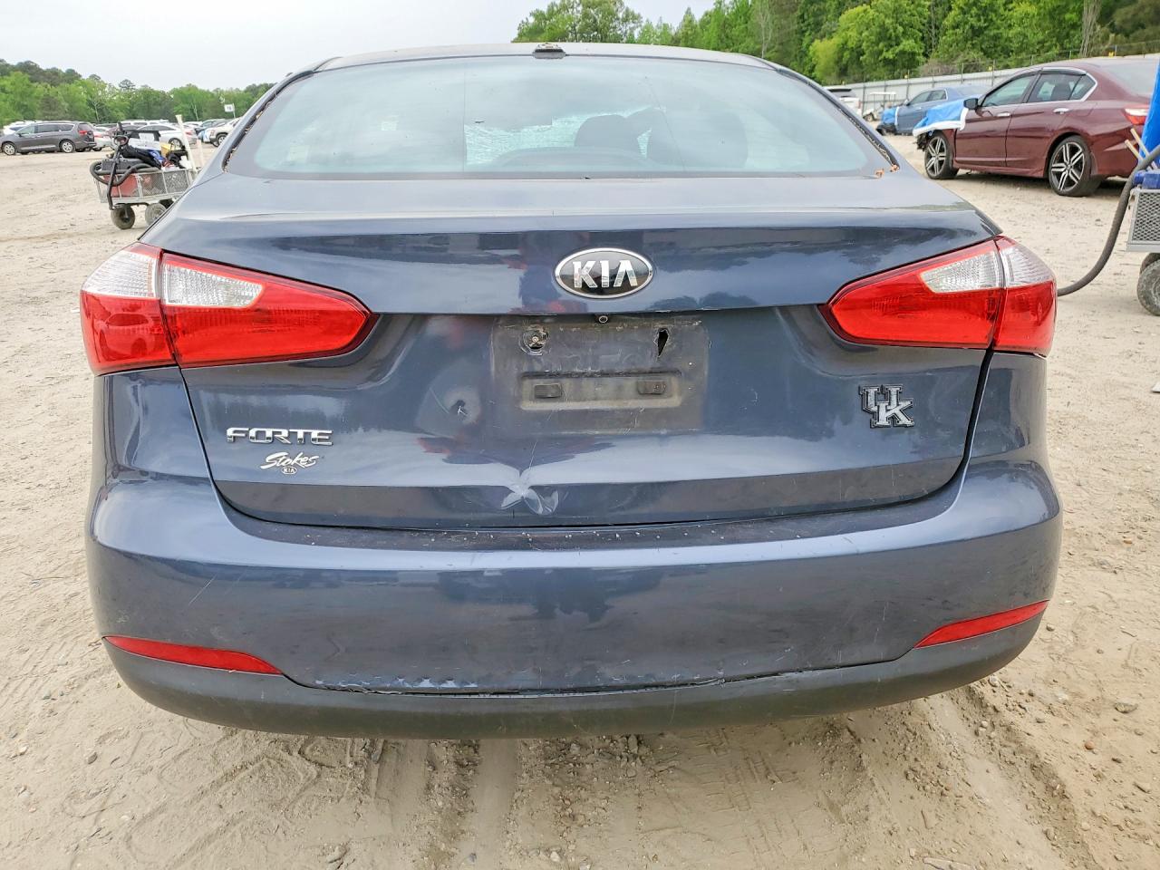 2016 KIA FORTE