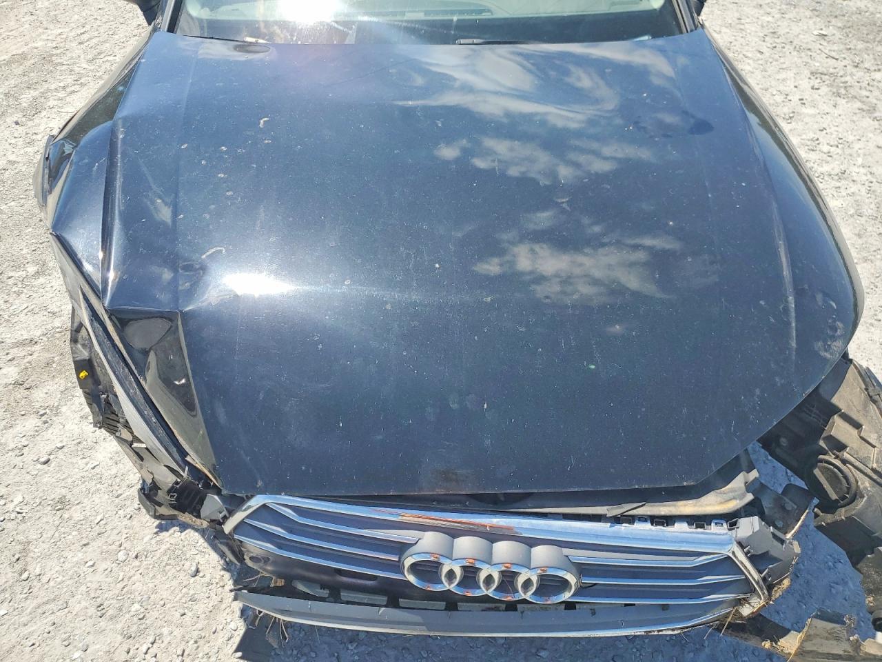 2018 AUDI A4 Premium