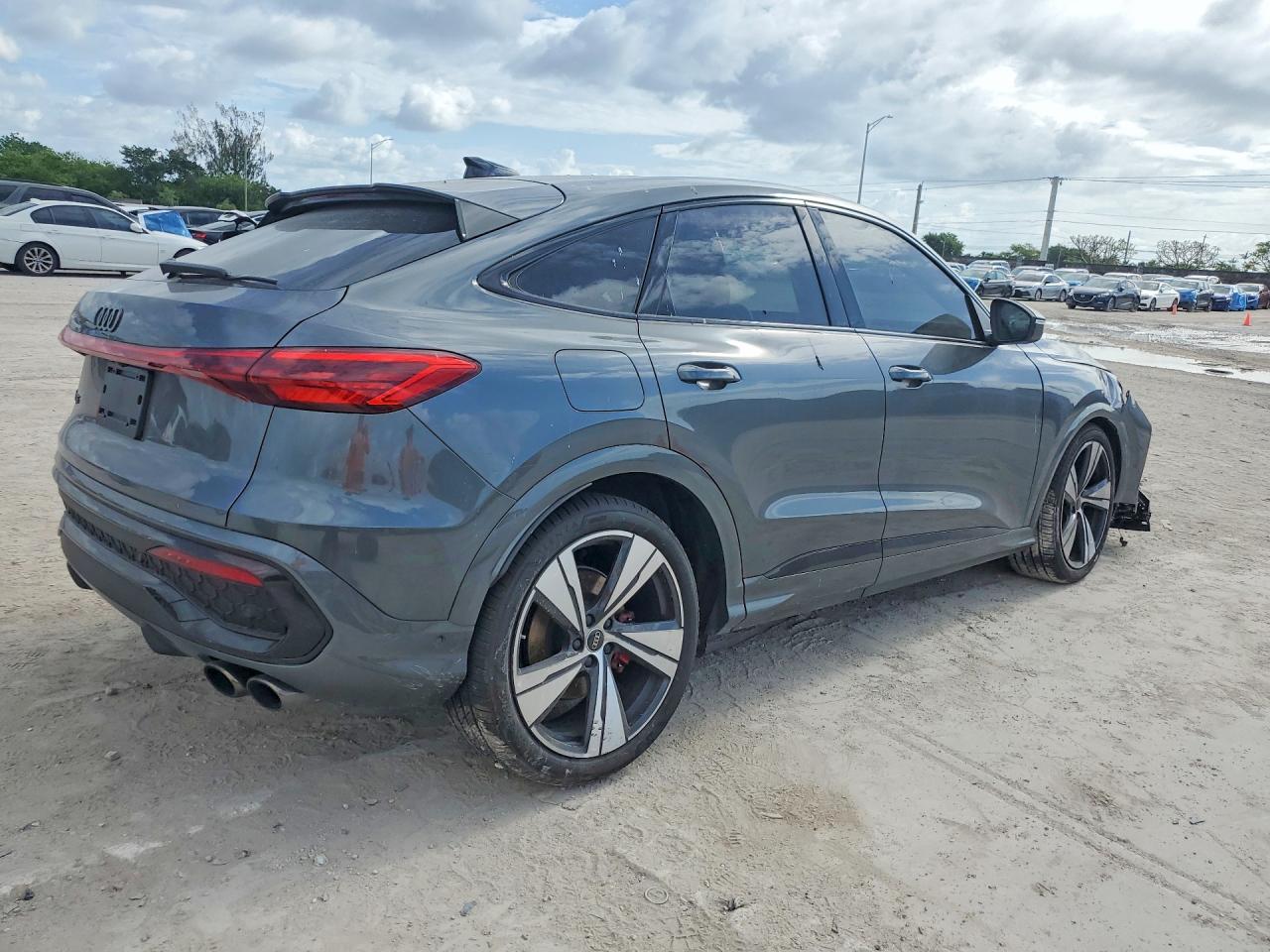 2025 AUDI SQ5