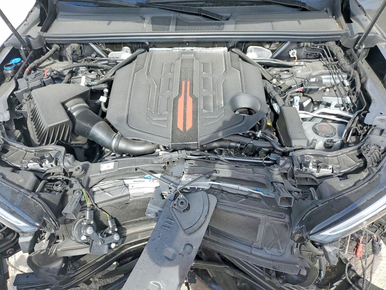 2025 AUDI SQ5
