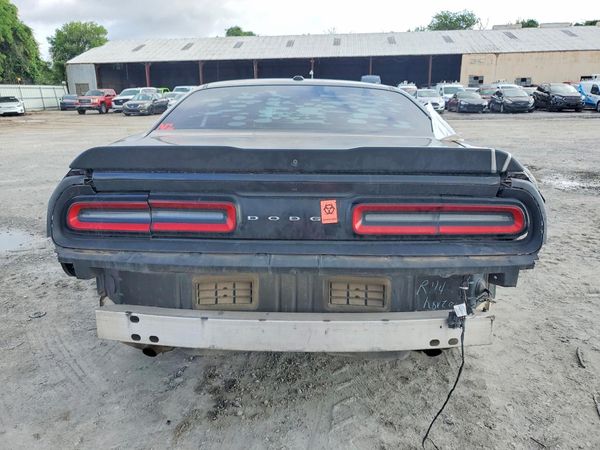 2016 DODGE CHALLENGER SXT