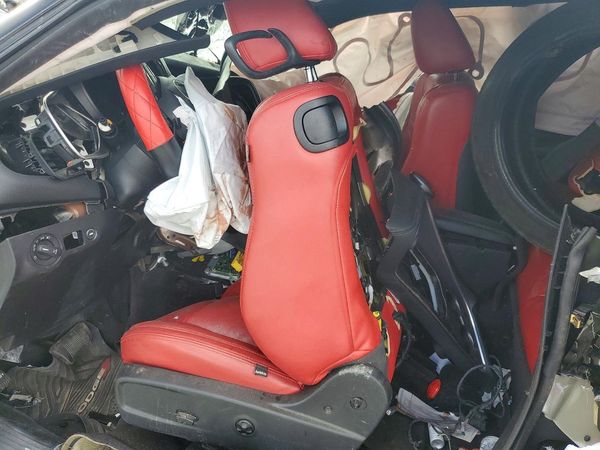 2016 DODGE CHALLENGER SXT