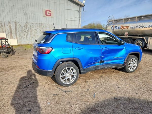 2024 JEEP COMPASS LATITUDE LUX 4X4