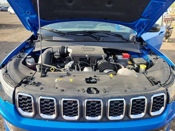 2024 JEEP COMPASS LATITUDE LUX 4X4