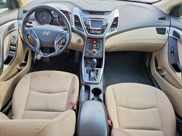 2016 HYUNDAI ELANTRA