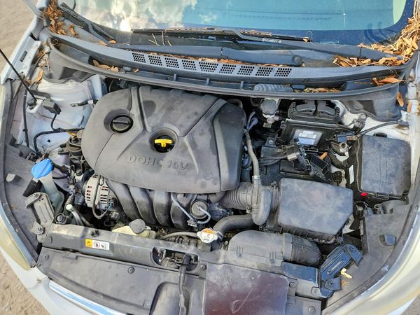 2016 HYUNDAI ELANTRA
