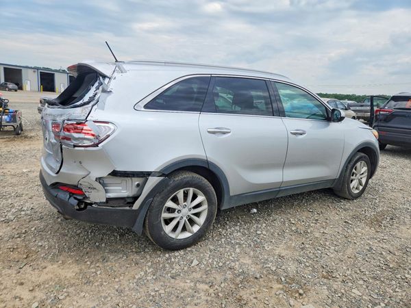 2017 KIA SORENTO