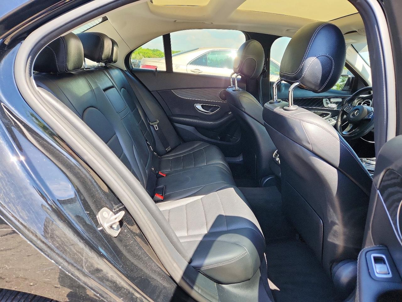 2017 MERCEDES-BENZ C C300-4M