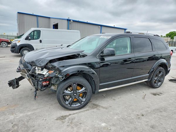 2020 DODGE JOURNEY Crossroad