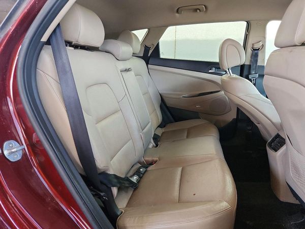 2017 HYUNDAI TUCSON