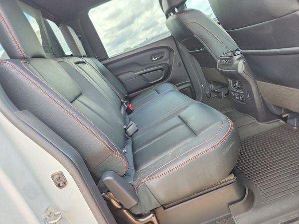2024 NISSAN TITAN
