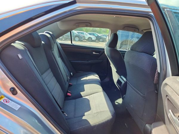 2017 TOYOTA CAMRY