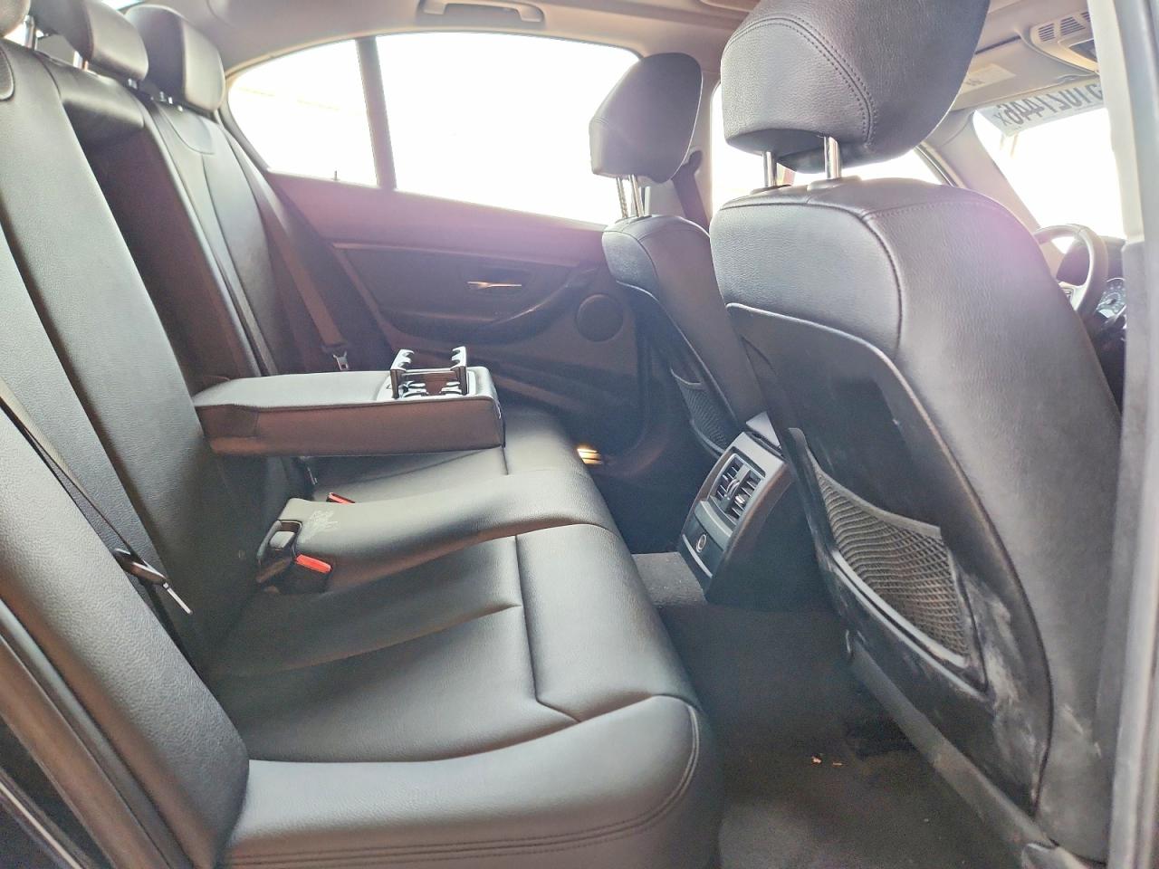 2018 BMW 320