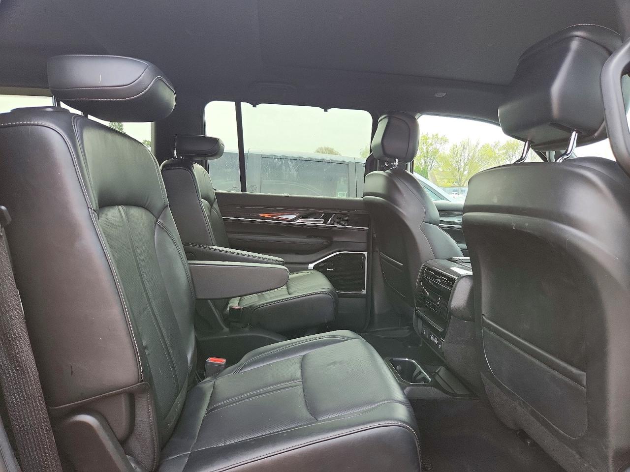2022 JEEP WAGONEER SERIES III 4X4