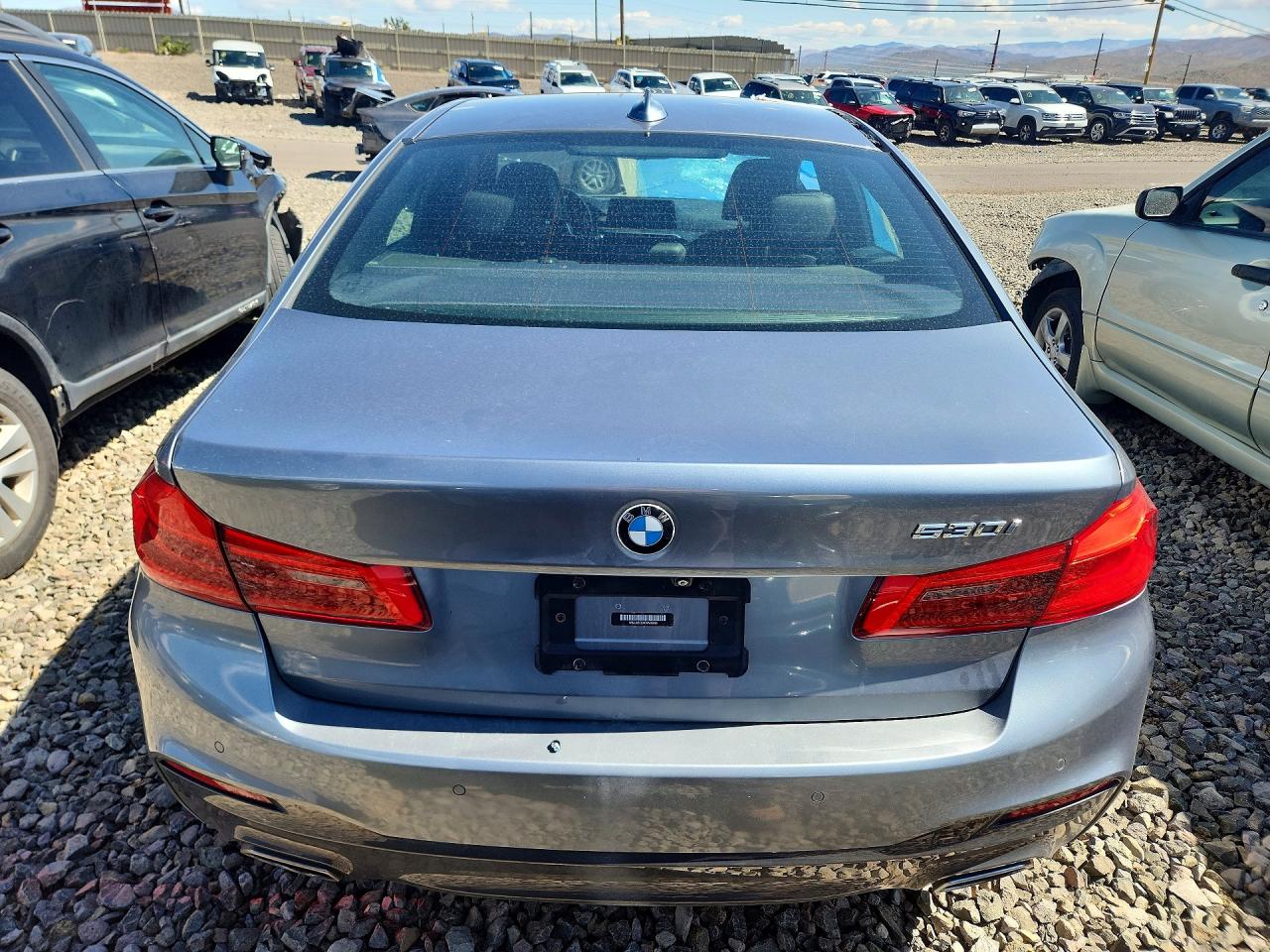 2019 BMW 530