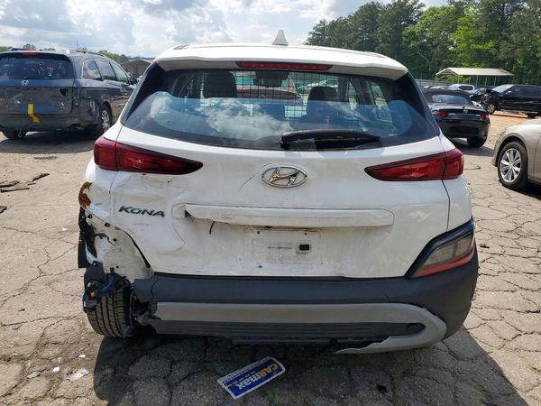 2023 HYUNDAI KONA SE