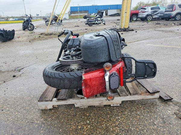2019 HARLEY-DAVIDSON FLHCS