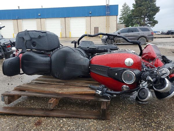 2019 HARLEY-DAVIDSON FLHCS