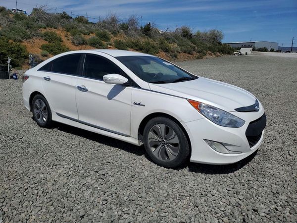 2015 HYUNDAI SONATA GLS(Middle) — Passenger 3/4