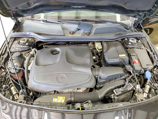 2016 MERCEDES-BENZ CLA CLA250-4M