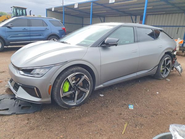 2024 KIA EV6