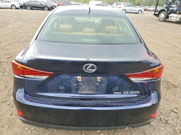 2017 LEXUS IS 300