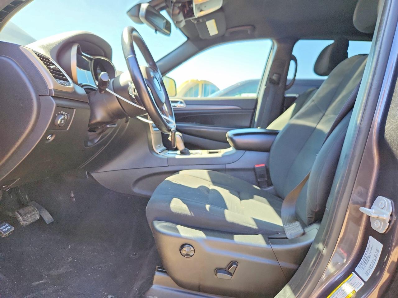 2016 JEEP GRAND CHEROKEE LAREDO 4X4