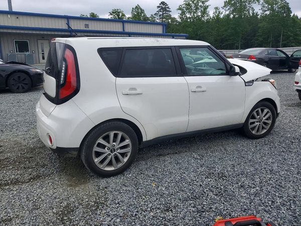 2017 KIA SOUL Plus