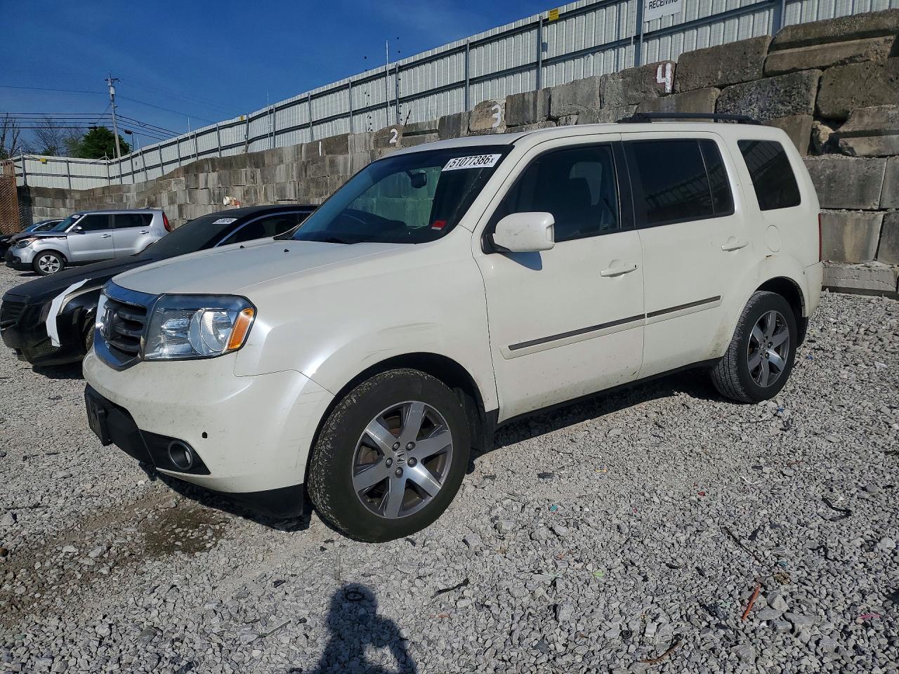2015 HONDA PILOT TOURING — Front 3/4