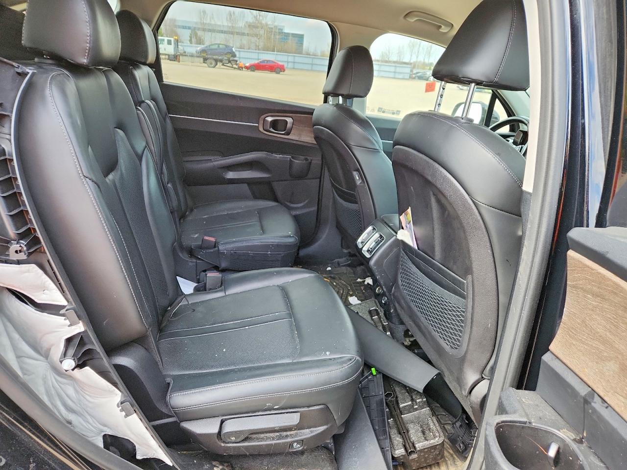 2022 KIA SORENTO EX