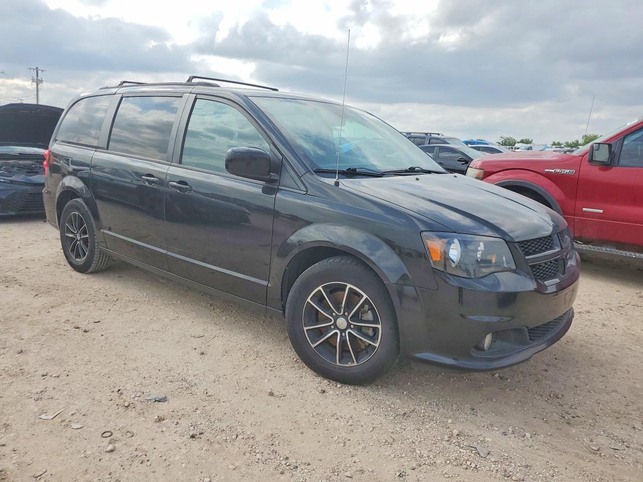 2019 DODGE GRAND CARAVAN GT
